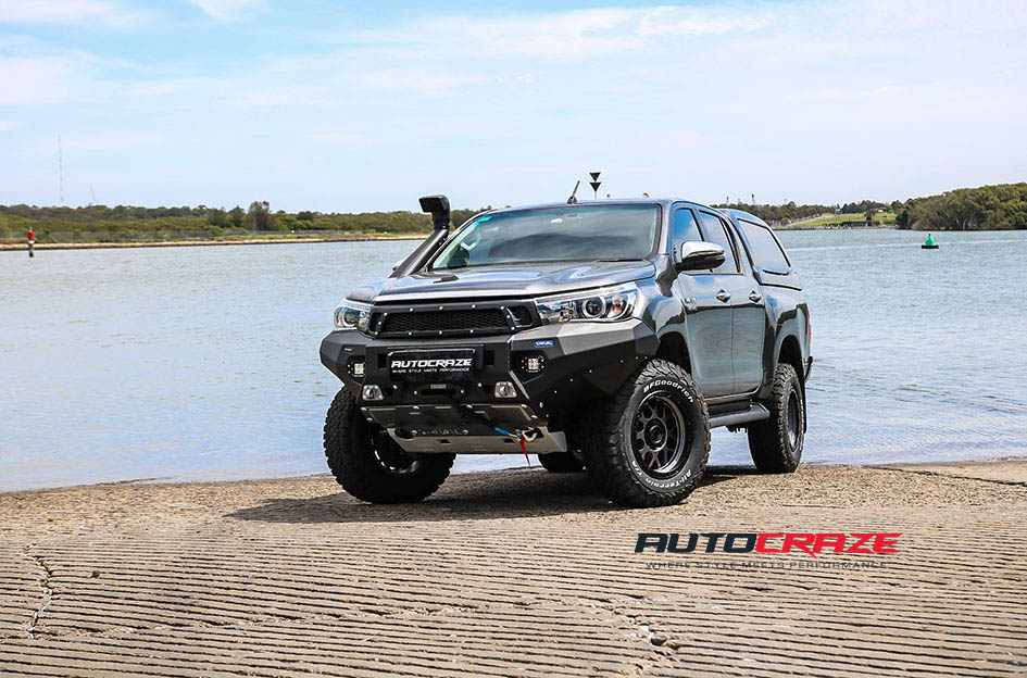 lifted toyota hilux