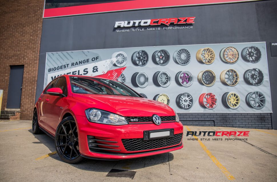 Volkswagen Golf Rotiform KPS Wheels Kumho Tyres Front Close Shot Gallery March 2018