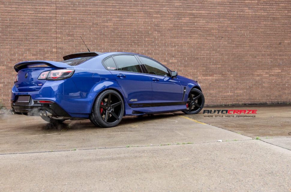 Holden Commodore Zenetti Baron Wheels Rear Close Shot November 2017