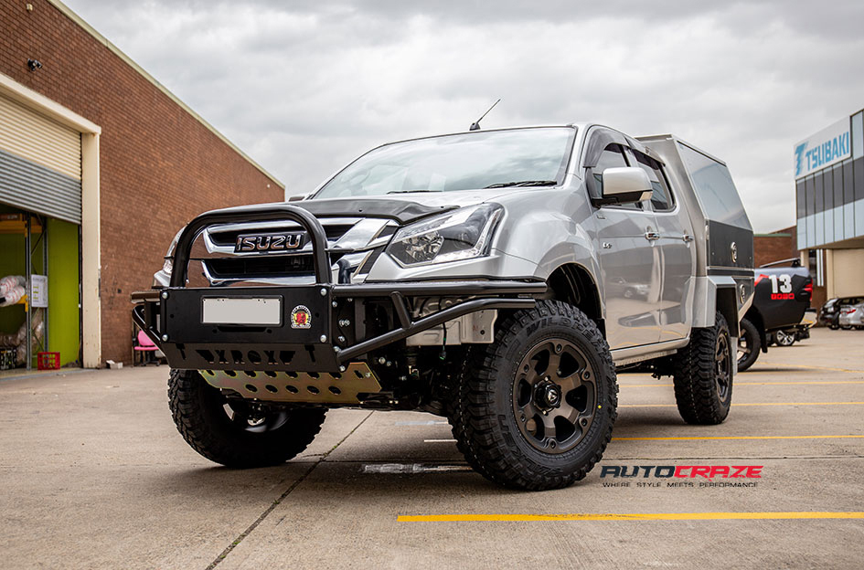 Isuzu Dmax Fuel Beast Wheels Falken Tyres Front Close Shot Gallery Nov 2018 Bonnet Protector