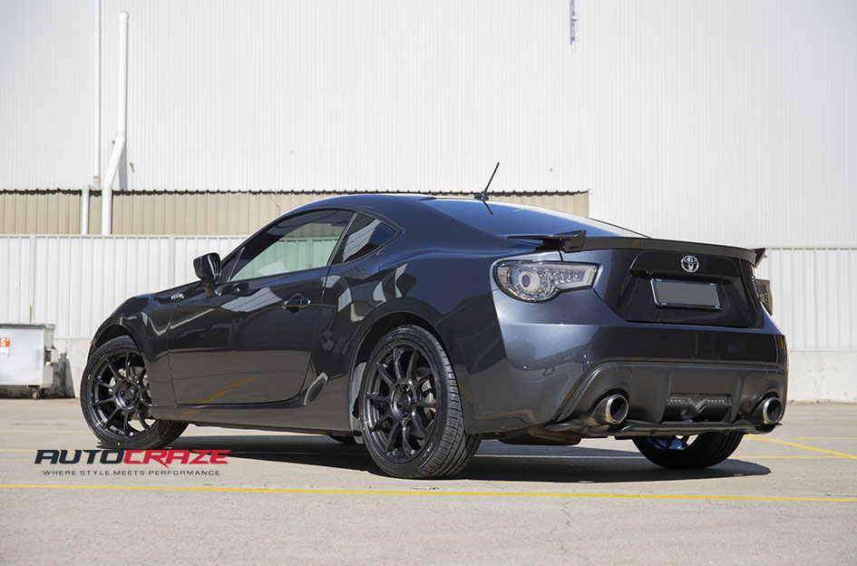 Toyota 86 King Raijin Wheels Dark Gunmetal Rear Shot