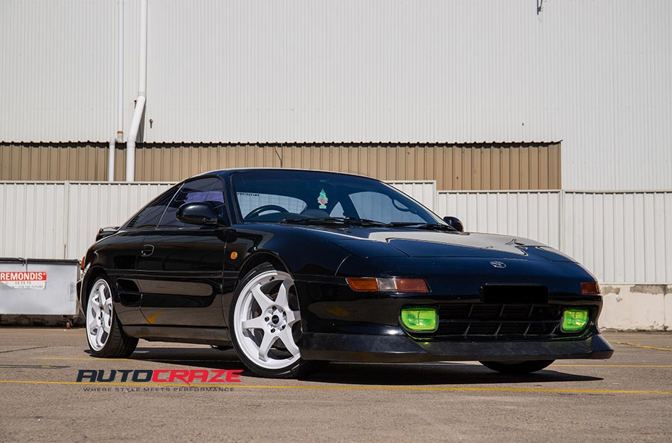 Toyota MR2 King Katana White Wheels Front Close Up Shot Gallery May 2019