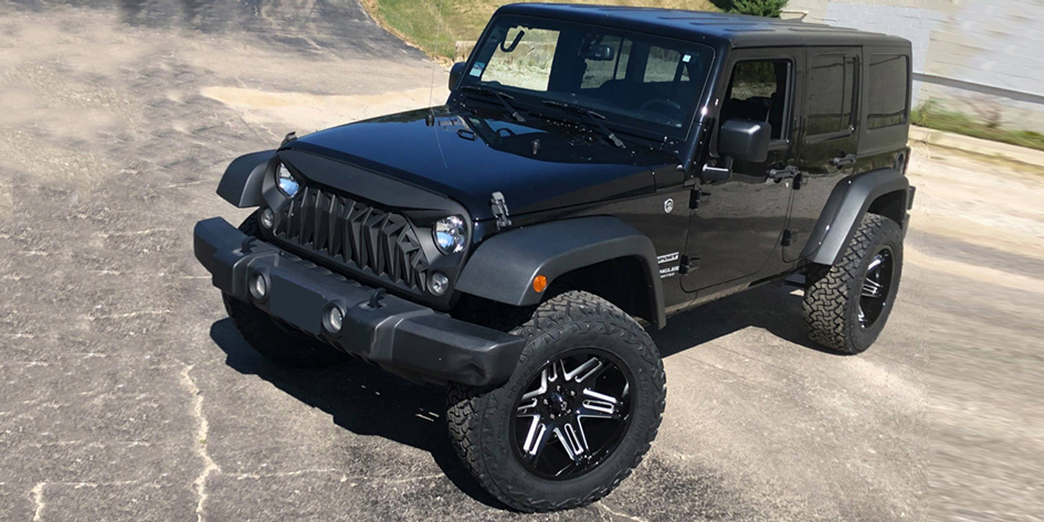 Jeep-Wrangler-Vision-Off-Road-363-Razor-Wheels