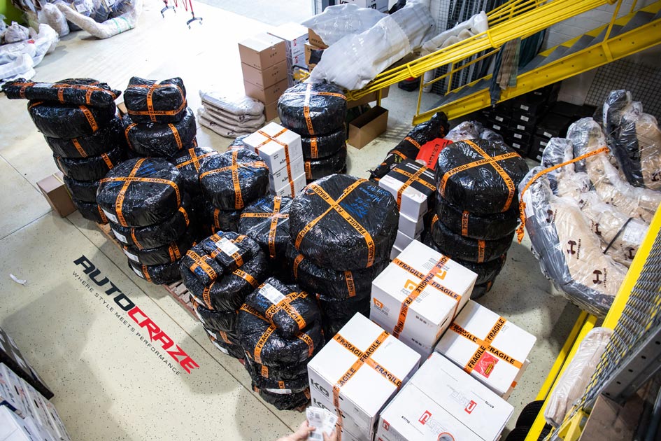 Online-Ordering-Process-Dispatch-Photo-Top-View