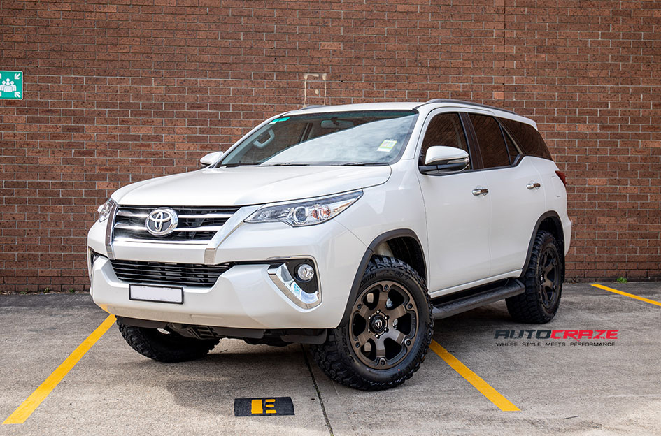 toyota fortuner rims