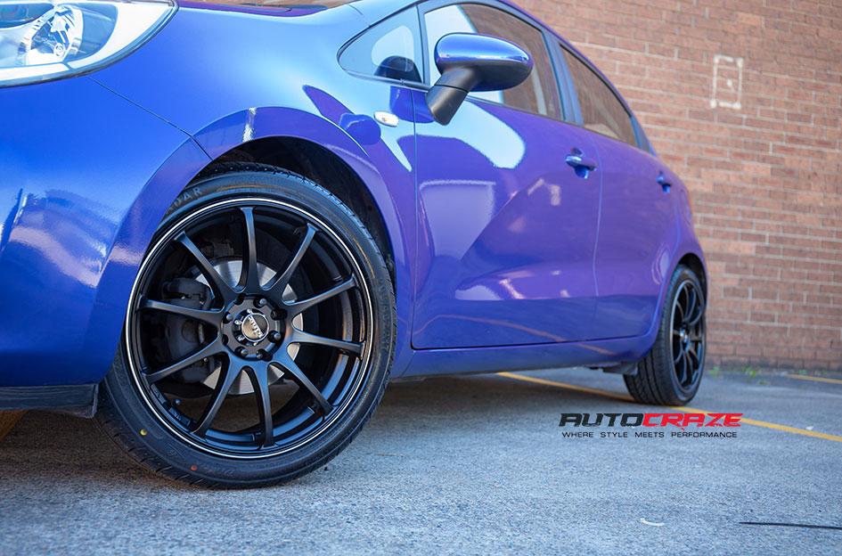 KIA RIO HALO SATIN BLACK 