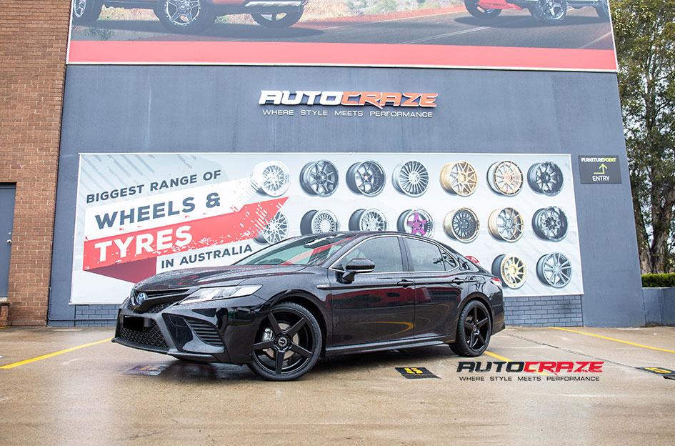 TOYOTA CAMRY DISTRICT SATIN BLACK 