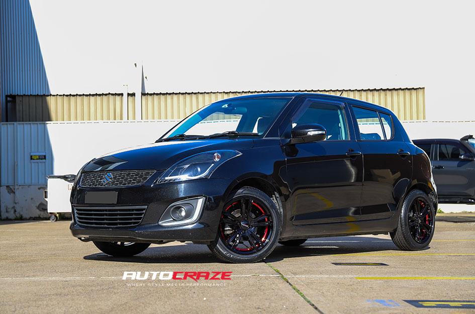 SUZUKI SWIFT REDBACK PIANO BLACK RED UNDERCUT 